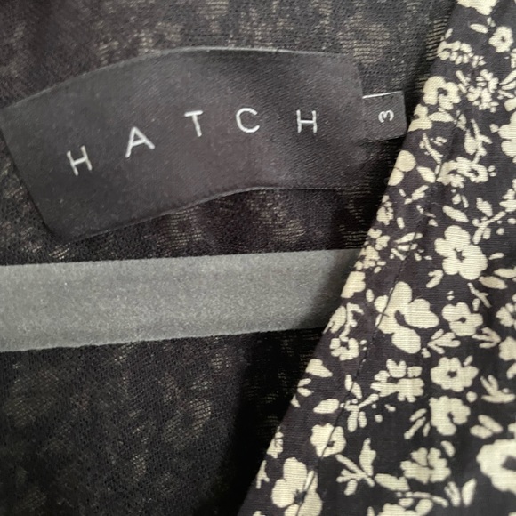 hatch maternity romper - black floral size medium - Picture 3 of 6